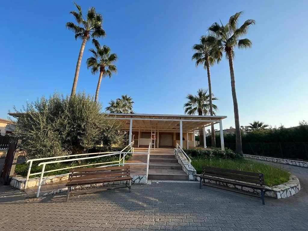 New Residence Campofelice Di Roccella Italia