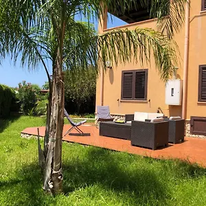 Hébergement de vacances Aga, Campofelice Di Roccella
