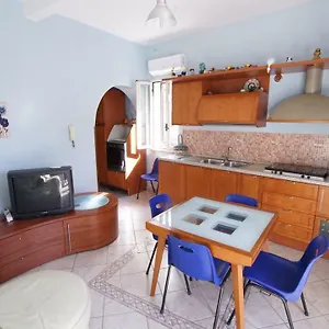 Casa Eleonora Campofelice Di Roccella